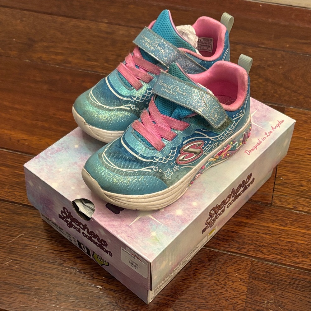 Skechers My Dreamers Lil Mermaid Teal Glitter Light Up Sneakers Toddlers Size 9